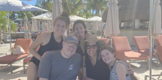 From left: Hannah, Neil, Marissa, Alicia and Ellie Berlin, in Cancún, Mexico