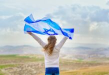 girl with Israeli flag