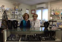 Beth El Judaica Shop Creates Community Connections Marsye Kaplan, left, and Susan Goldscher-Belle, right, behind the counter at the Beth El Judaica Shop.
