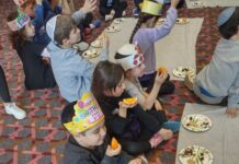KSDS Students Celebrate Tu B’Shvat