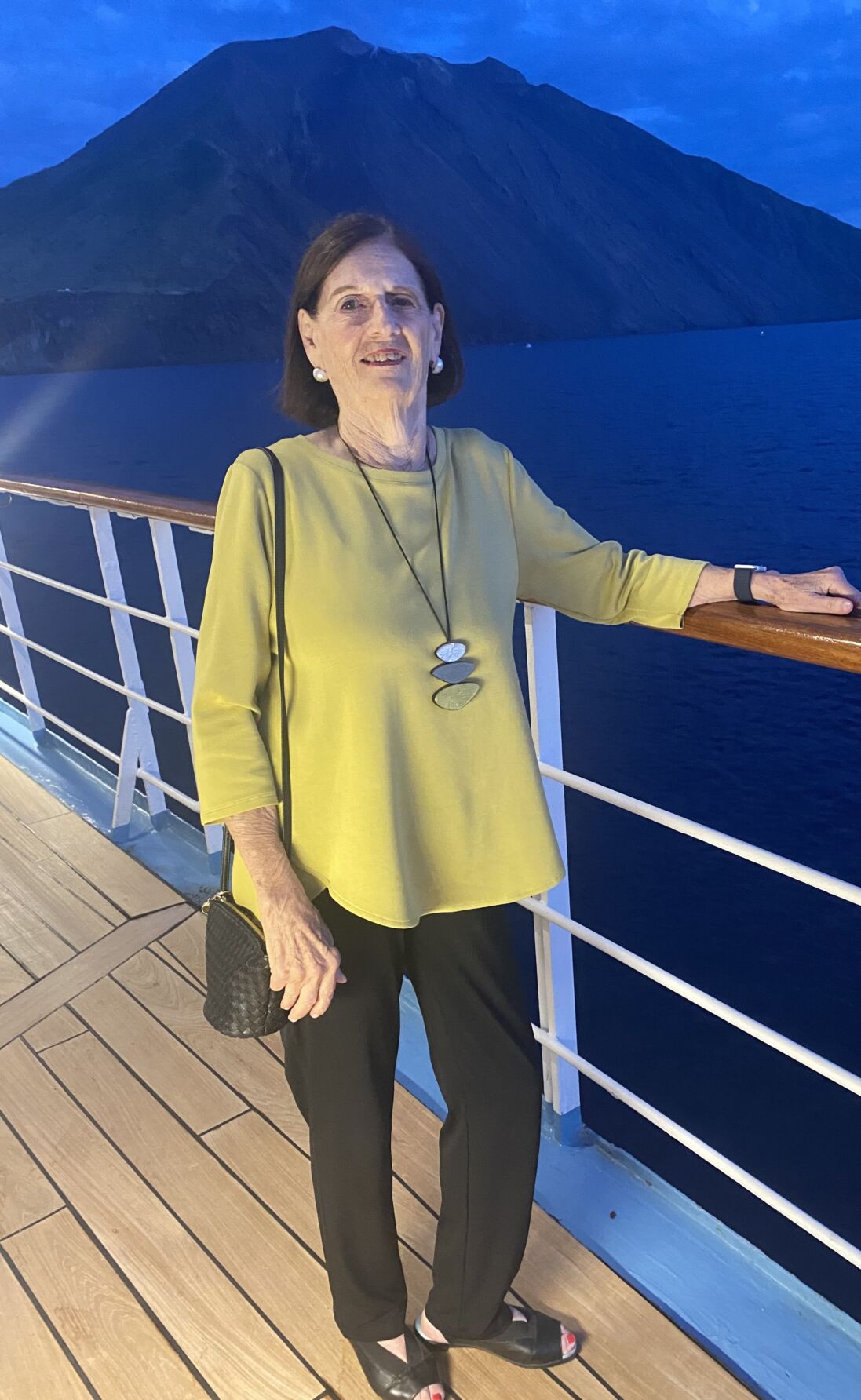 Suzanne Dagurt, Longtime Nonprofit Leader and Philanthropist, Dies at 87