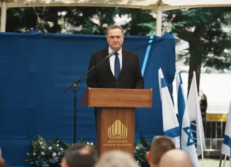 Katz: Israel Won’t Leave South Lebanon Security Zone Until Hezbollah is Disarmed Defense Minister Israel Katz addresses a Rosh Hashanah toast at the Defense Ministry in Tel Aviv, Sept. 3, 2026.